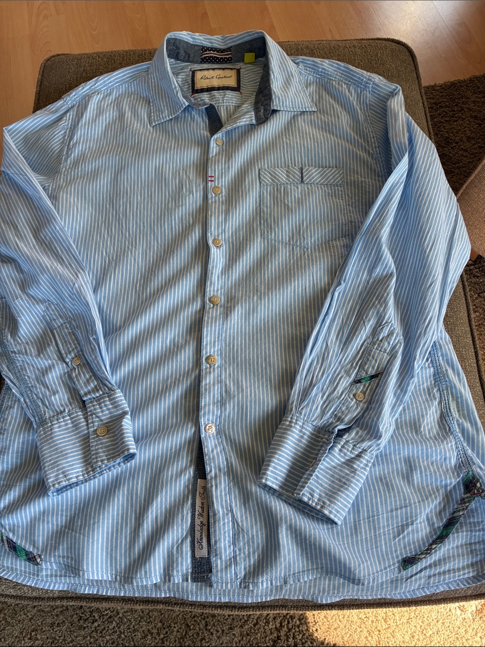 Robert Graham Light Blue & White Striped Casual Button-Down Shirt